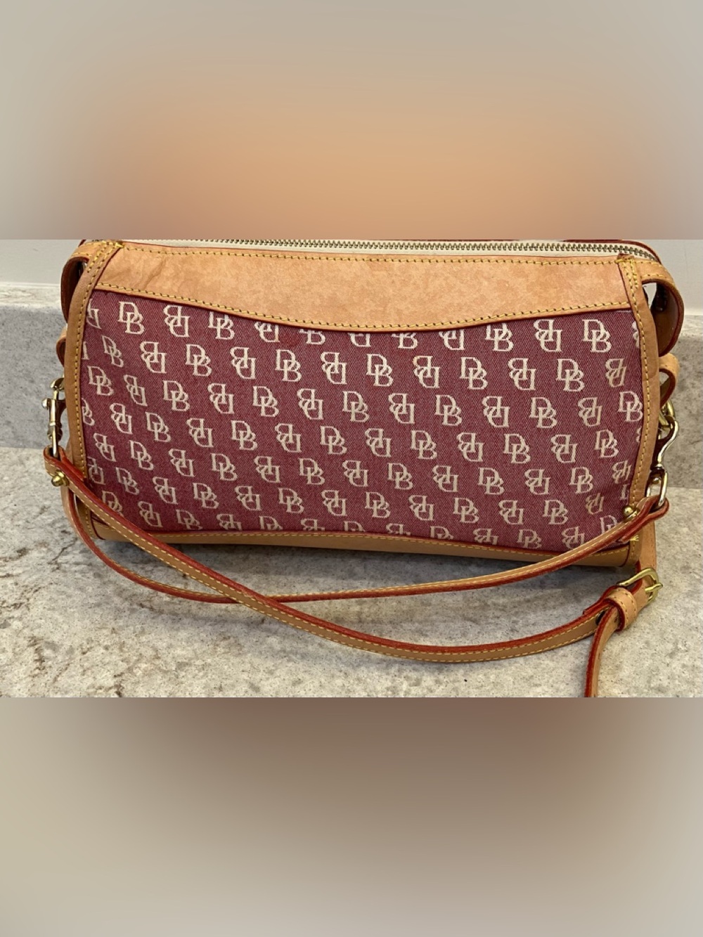 Vintage DOONEY & BOURKE Crossbody Bag - Picture 2 of 11